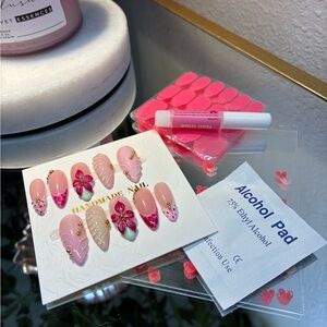 Pink Floral Nail Art Set